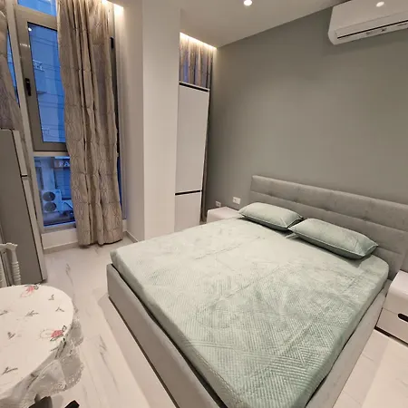 Elofira * Durrës