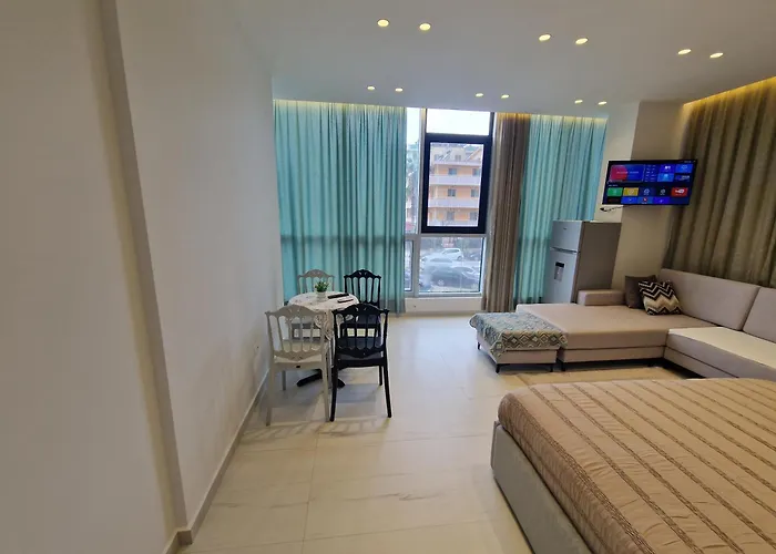 Hotel Elofira